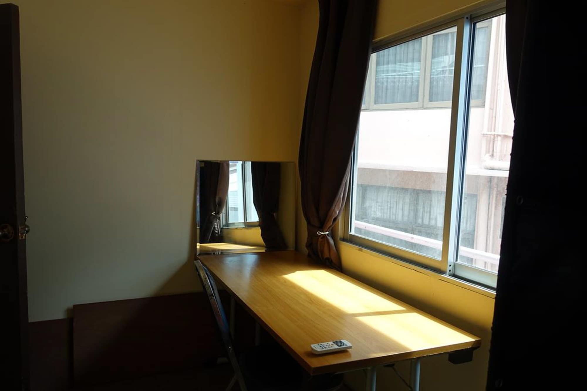 Cb Ekkamai Hotel กรุงเทพมหานคร ภายนอก รูปภาพ